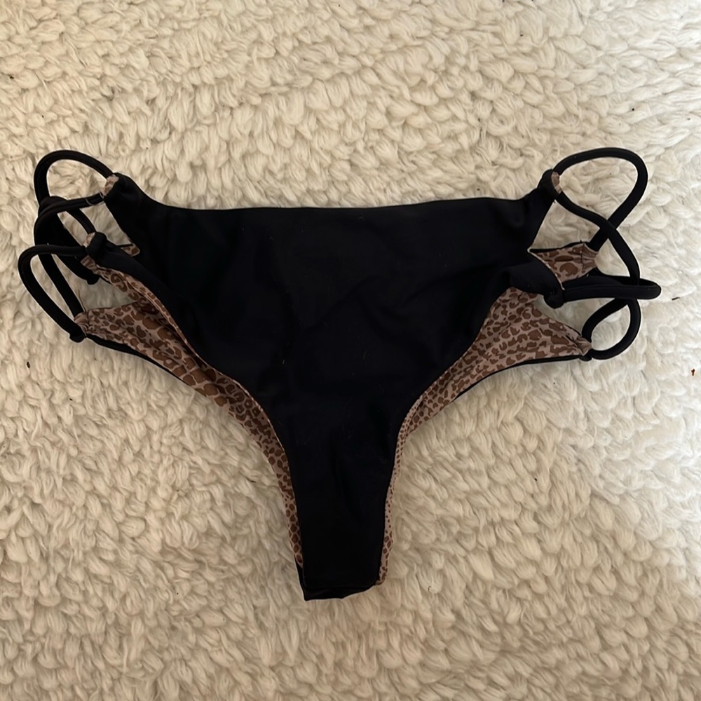 Acacia Swimwear Bikini Bottom Size L